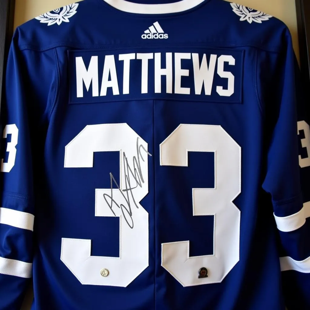 Auston Matthews signed Toronto Maple Leafs jersey